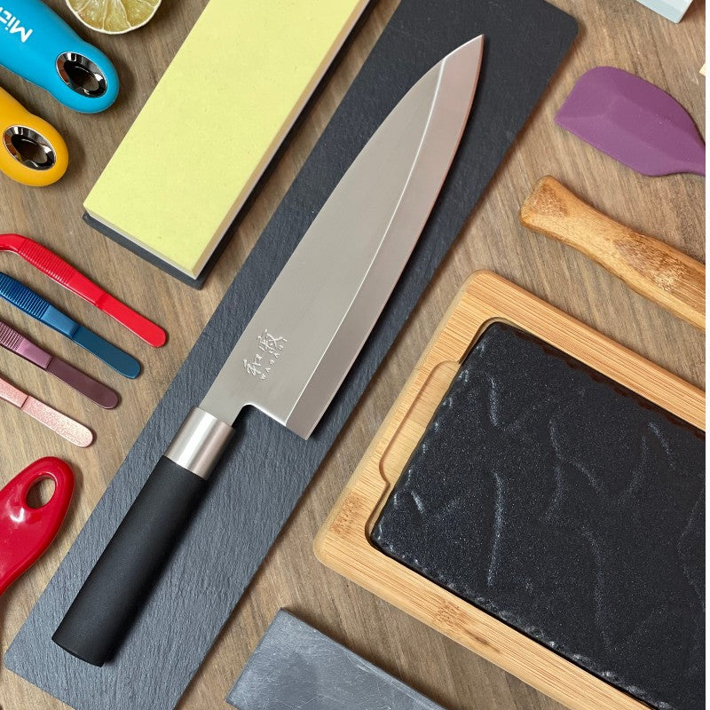 Cuchillos wasabi black kai