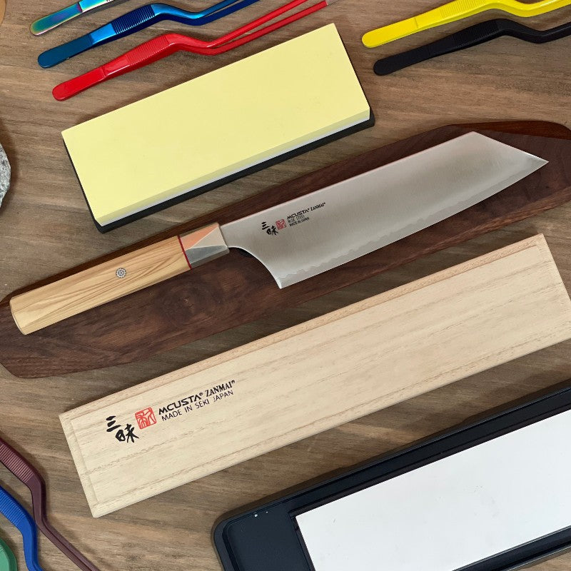 Cuchillos Mcusta Zanmai Beyond y Supreme – Gyuto y Santoku de acero japonés premium