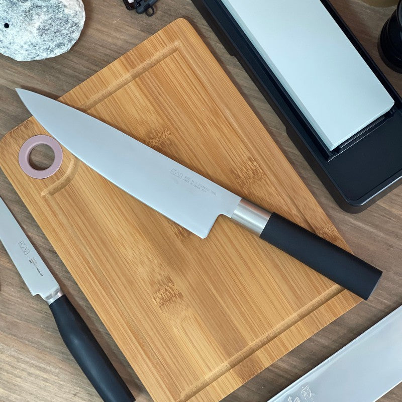 Cuchillos Kai Wasabi Black — serie completa de cuchillería japonesa profesional