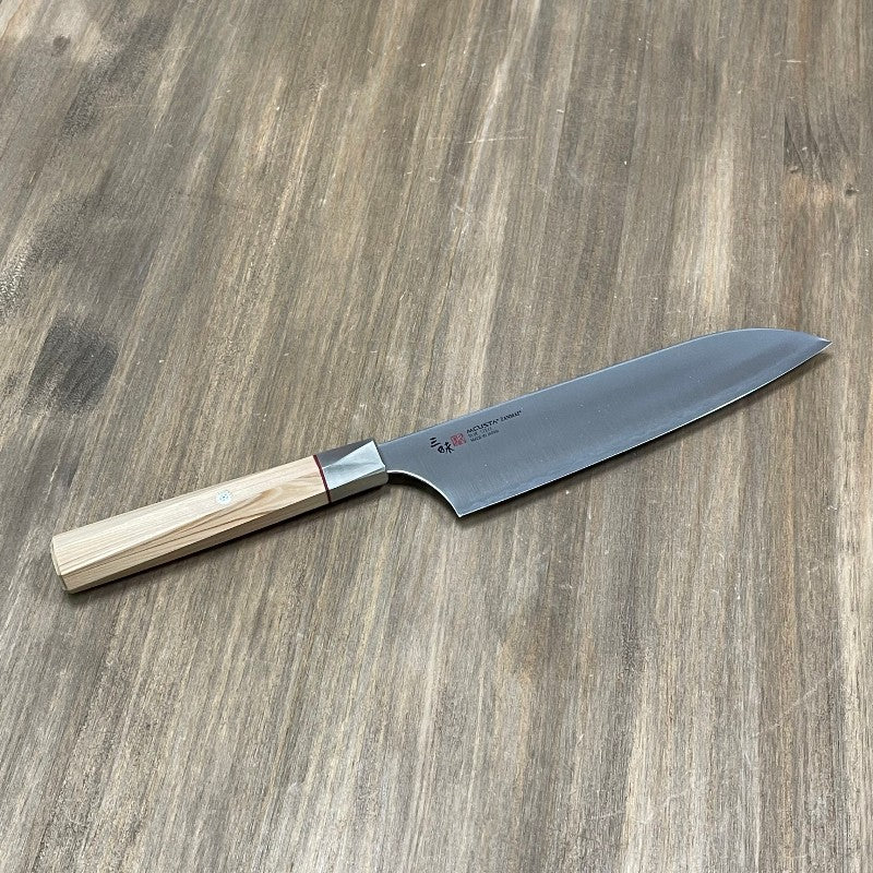 Cuchillo Santoku Zanmai Beyond