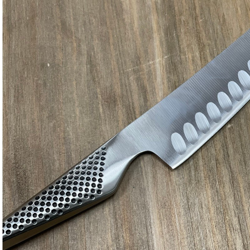 Cuchillo de Vegetales Alveolado Global 14 cms GS-91