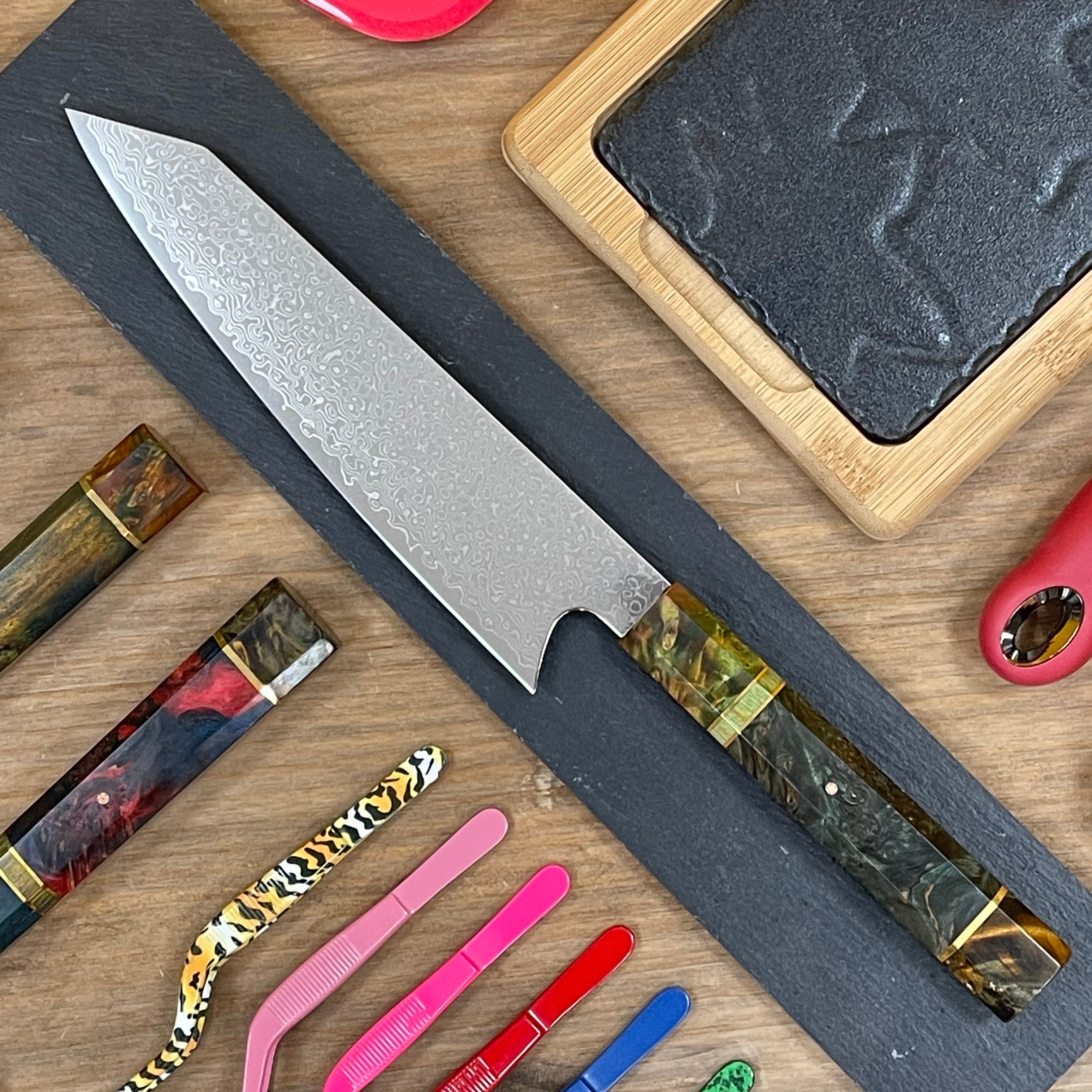 Cuchillo Kiritsuke Damascus 21 cm | Acero VG10 67 Capas | Mango Abedul Estabilizado