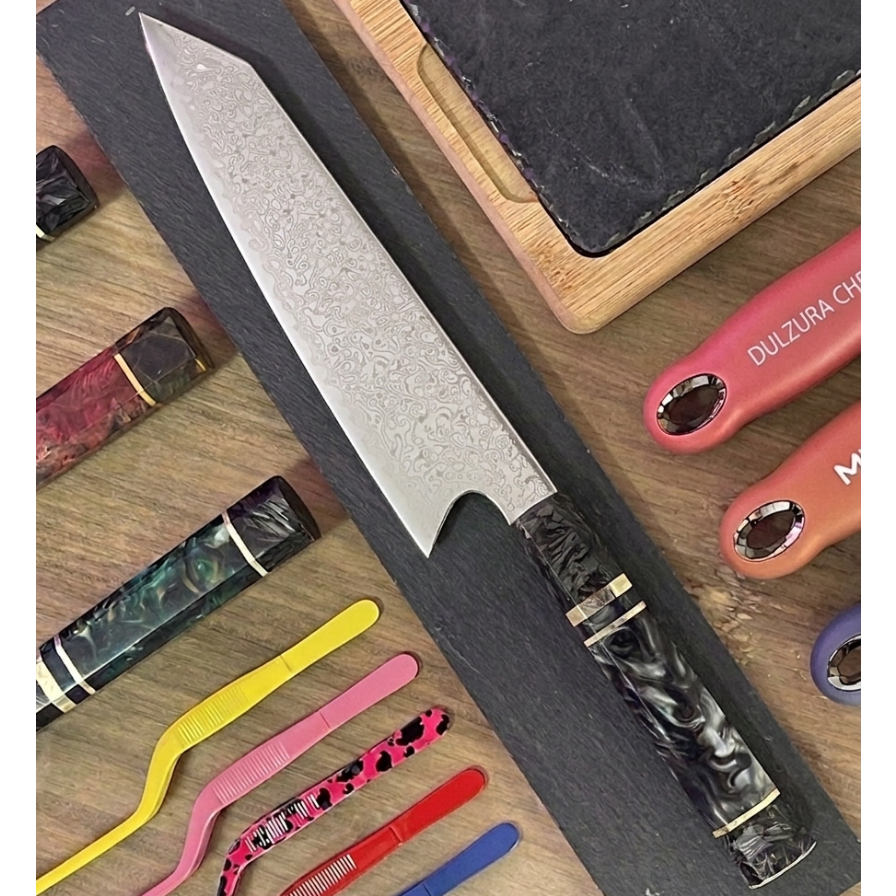Cuchillo Kiritsuke Damasco 67 Capas VG10 | Mango Fibra de Carbono