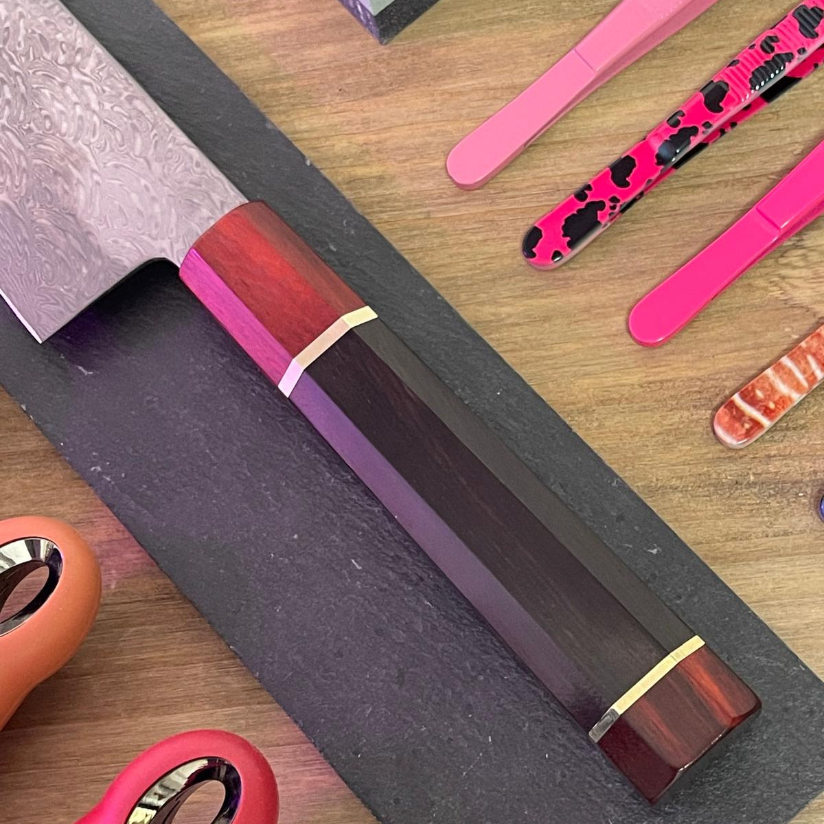 Cuchillo chef damasco con mango de madera de ébano