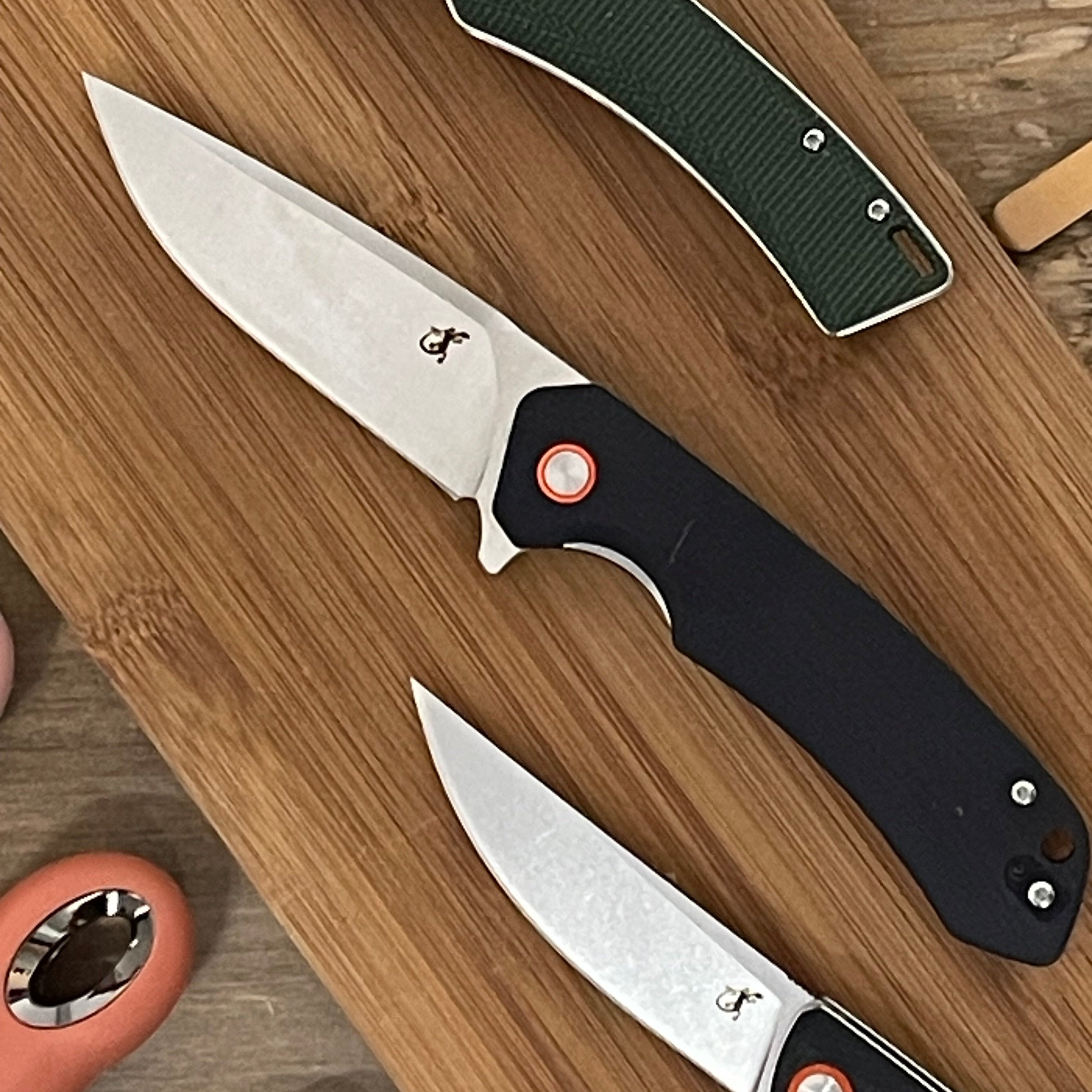 Navaja Salamandra Tek