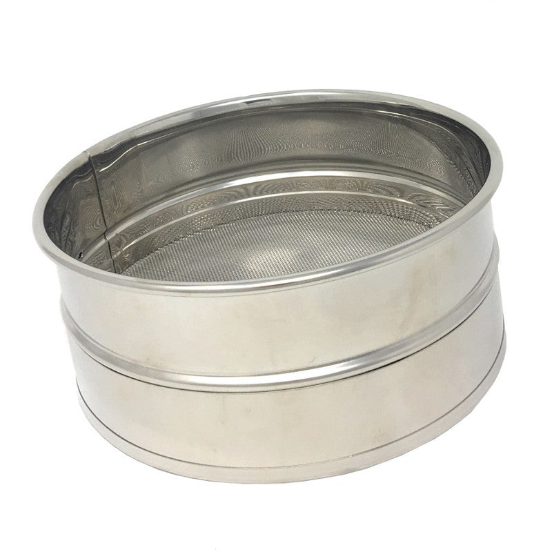 Cedazos de cocina en acero inoxidable 18/10 y tamizadores de harina para repostería profesional y doméstica