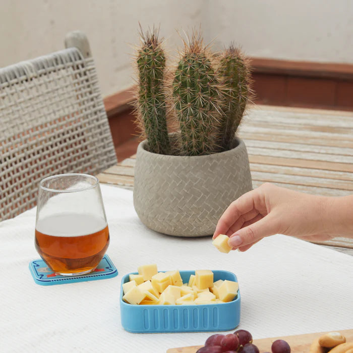 Detalle cuenco Calamares vintage - Diseño lata conserva mediterránea azul