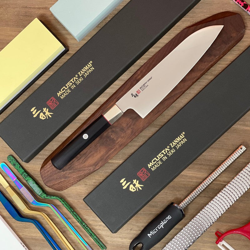 Cuchillo Mcusta Zanmai Hybrid santoku