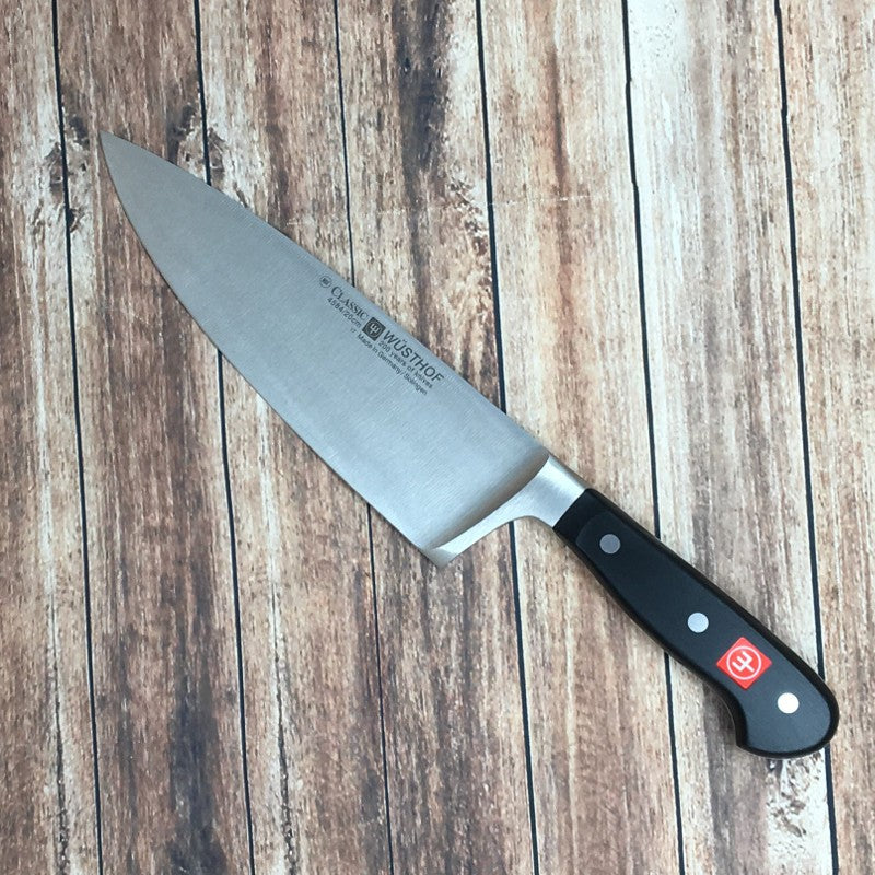 Cuchillo chef hoja ancha 20 cms classic Wusthof 