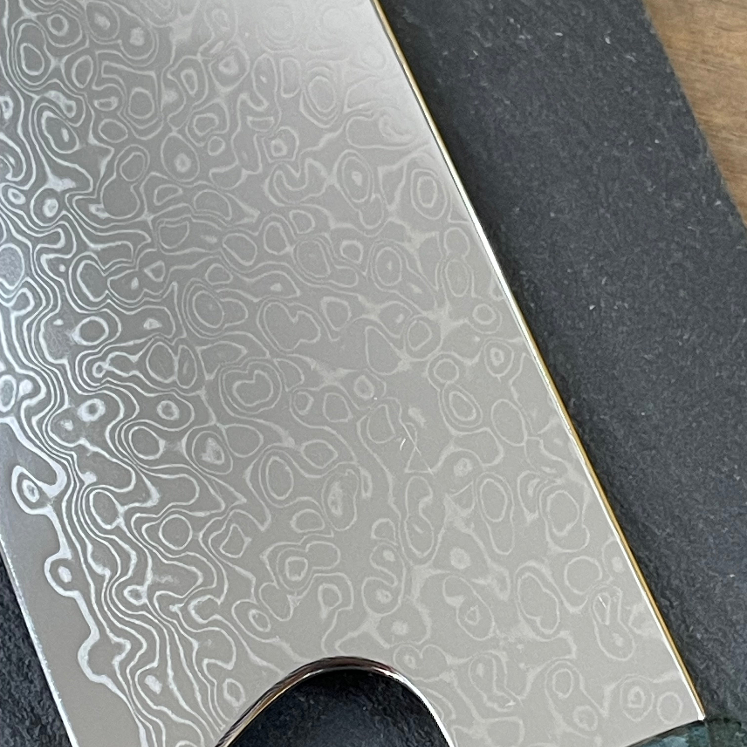 Cuchillo Kiritsuke Damascus 21 cm | Acero VG10 67 Capas | Mango Abedul Estabilizado