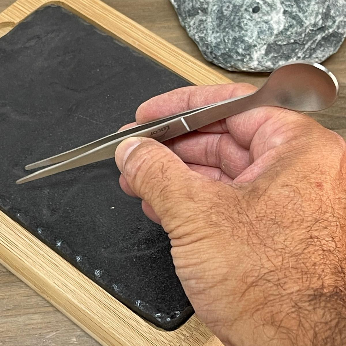 Pinza de precicion Lacor con cuchara
